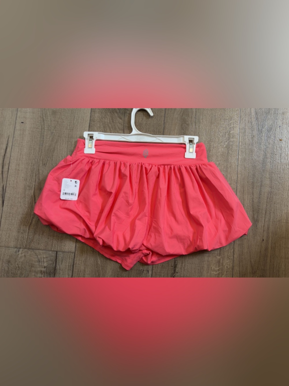NWT: Free people movement athletic bubble skirt/skort: built in shorts: medium